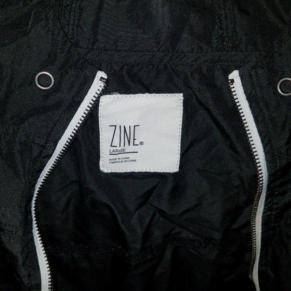 Zine size Large windbreaker - Picture 6 of 7